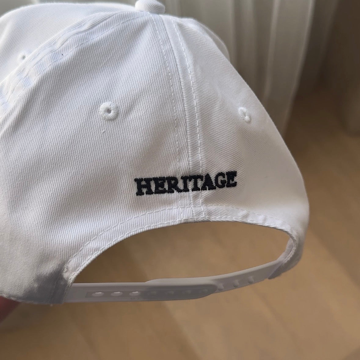 MEGA HAT WHITE